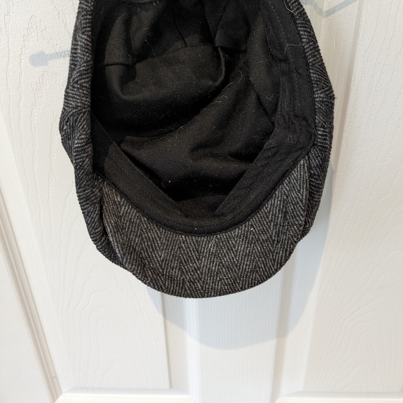 Men's, large newsboy cap in grey tweed - Picture 3 of 3